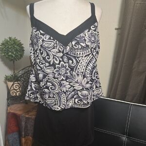 Delta Burke Black and White Paisley Bikini Set